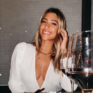 Meet your Posher, Johauna